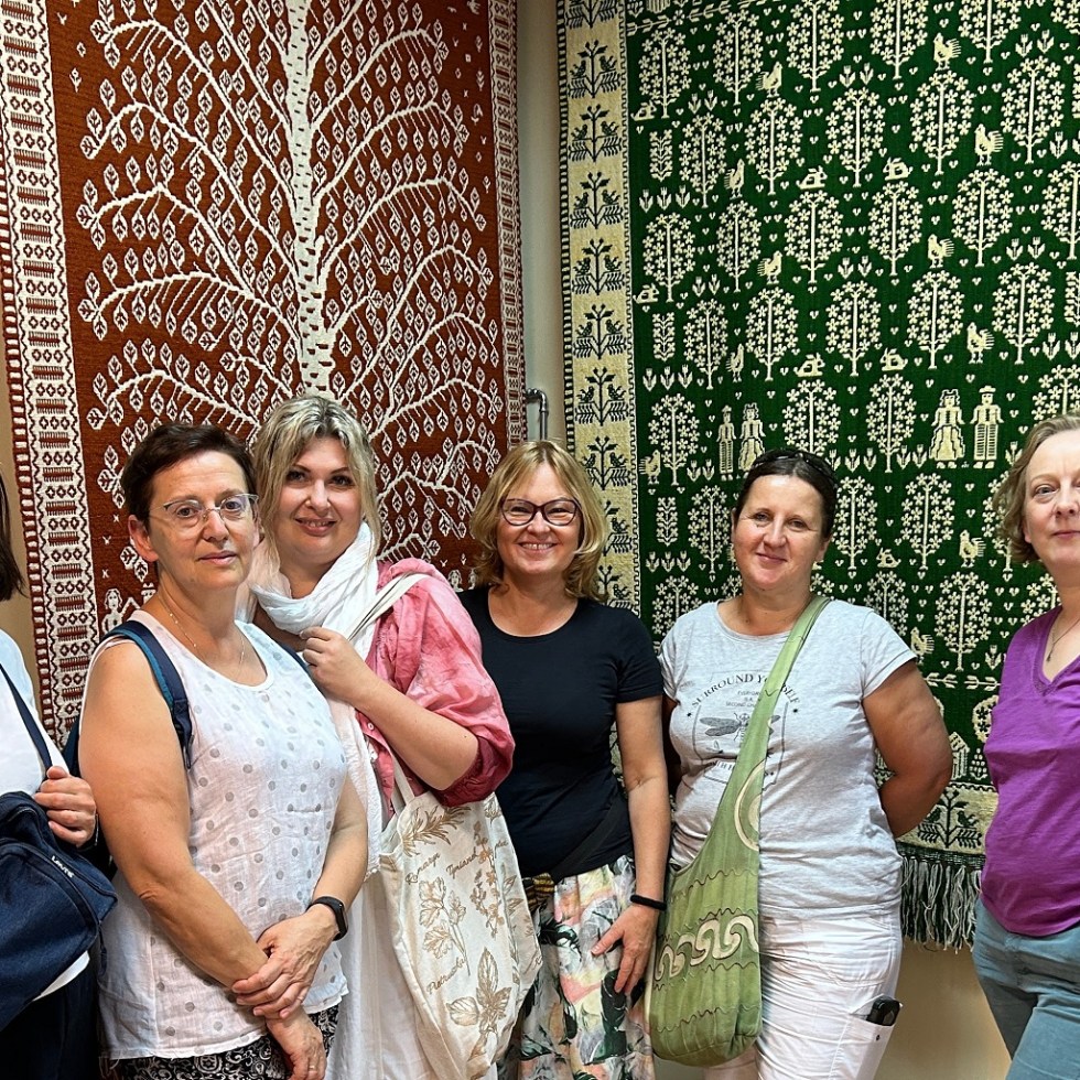 Warsztaty tkackie z tkaniny wielonicielnicowej